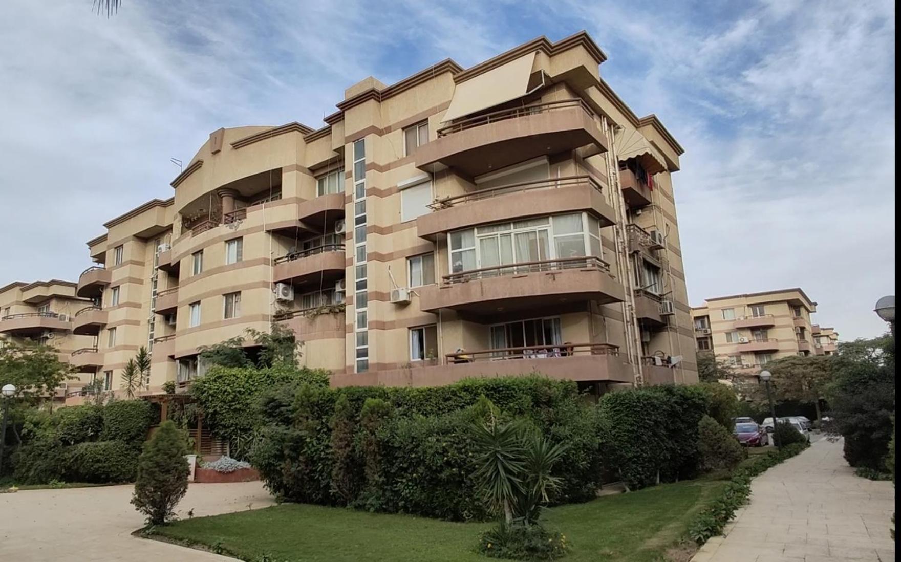 Apartment Luxury Furnished Flat In Rehab New *