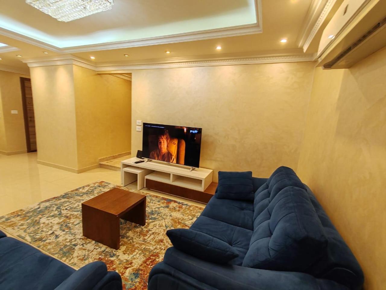 Luxury Furnished Flat In Rehab New